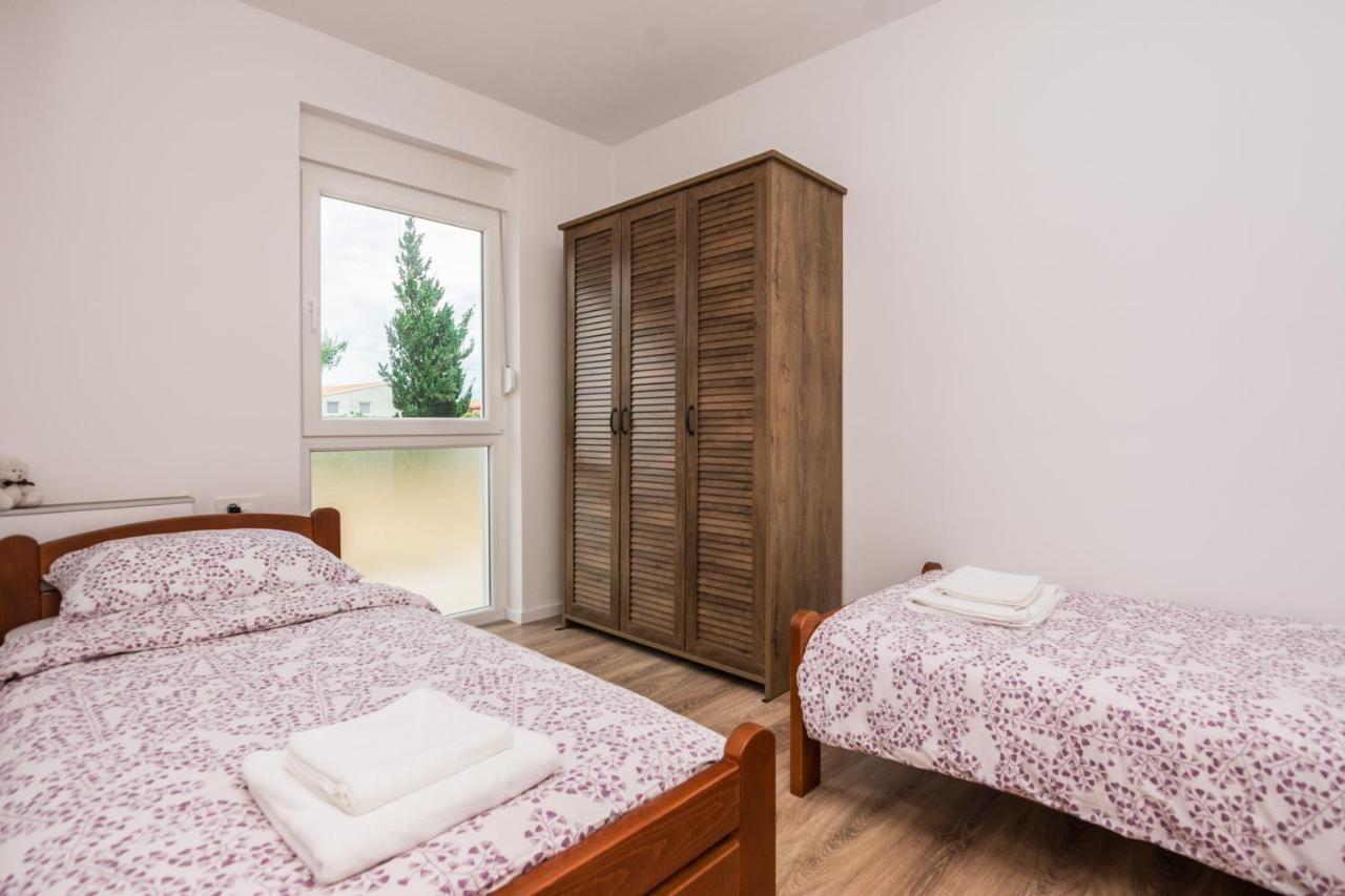Zilip Apartments Вир Экстерьер фото