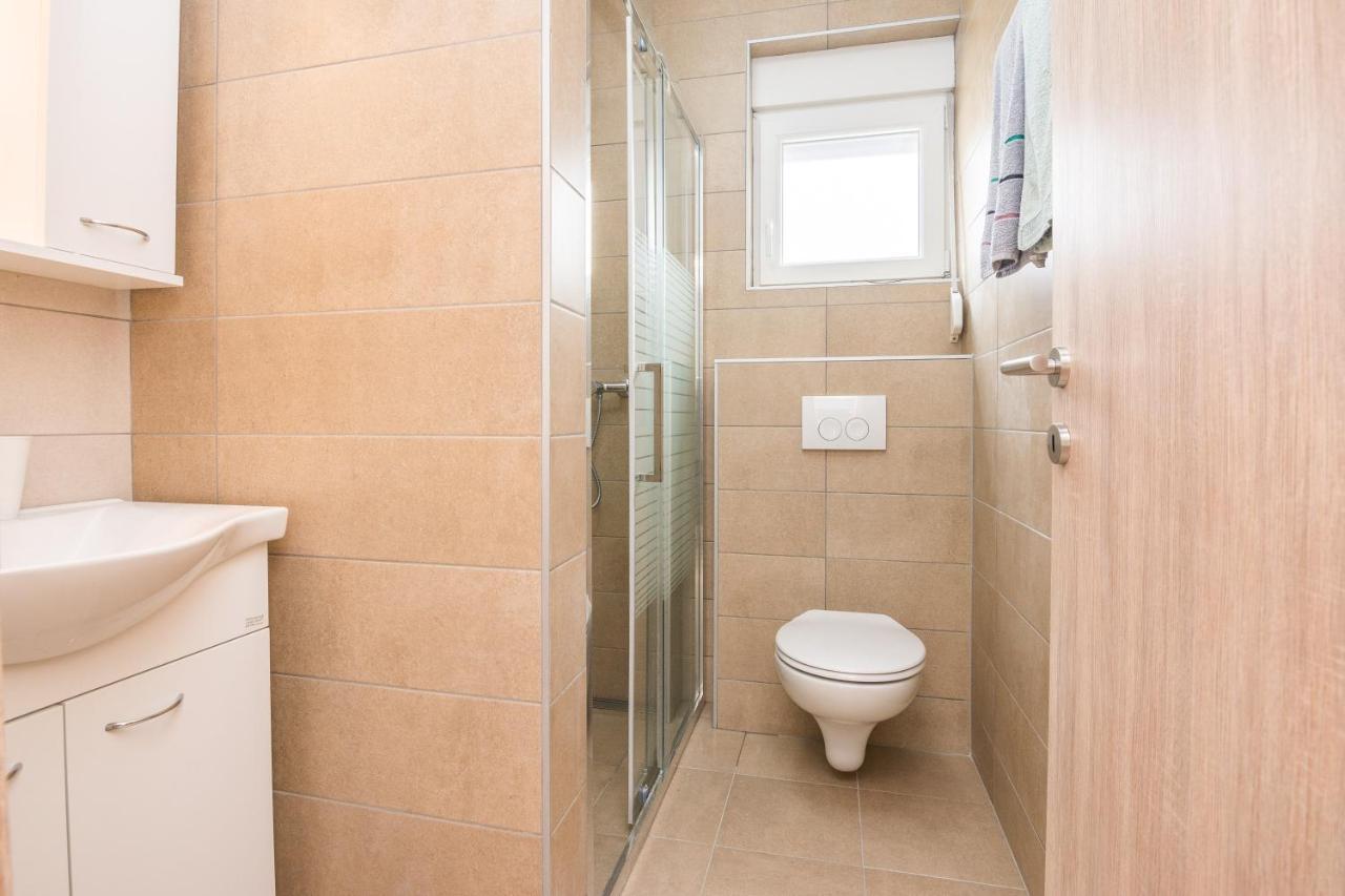 Zilip Apartments Вир Экстерьер фото